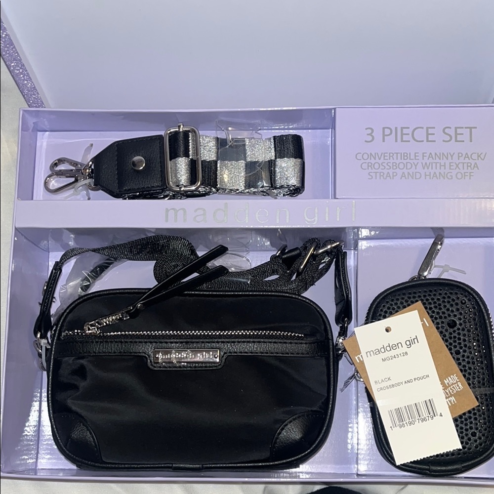 Madden Girl Black Convertible Fanny Pack Set